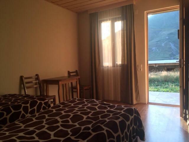Guesthouse Besarion Ushguli Zewnętrze zdjęcie